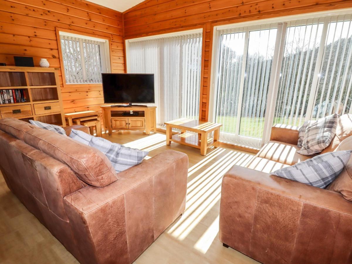 Watersview Lodge Leek Exteriér fotografie